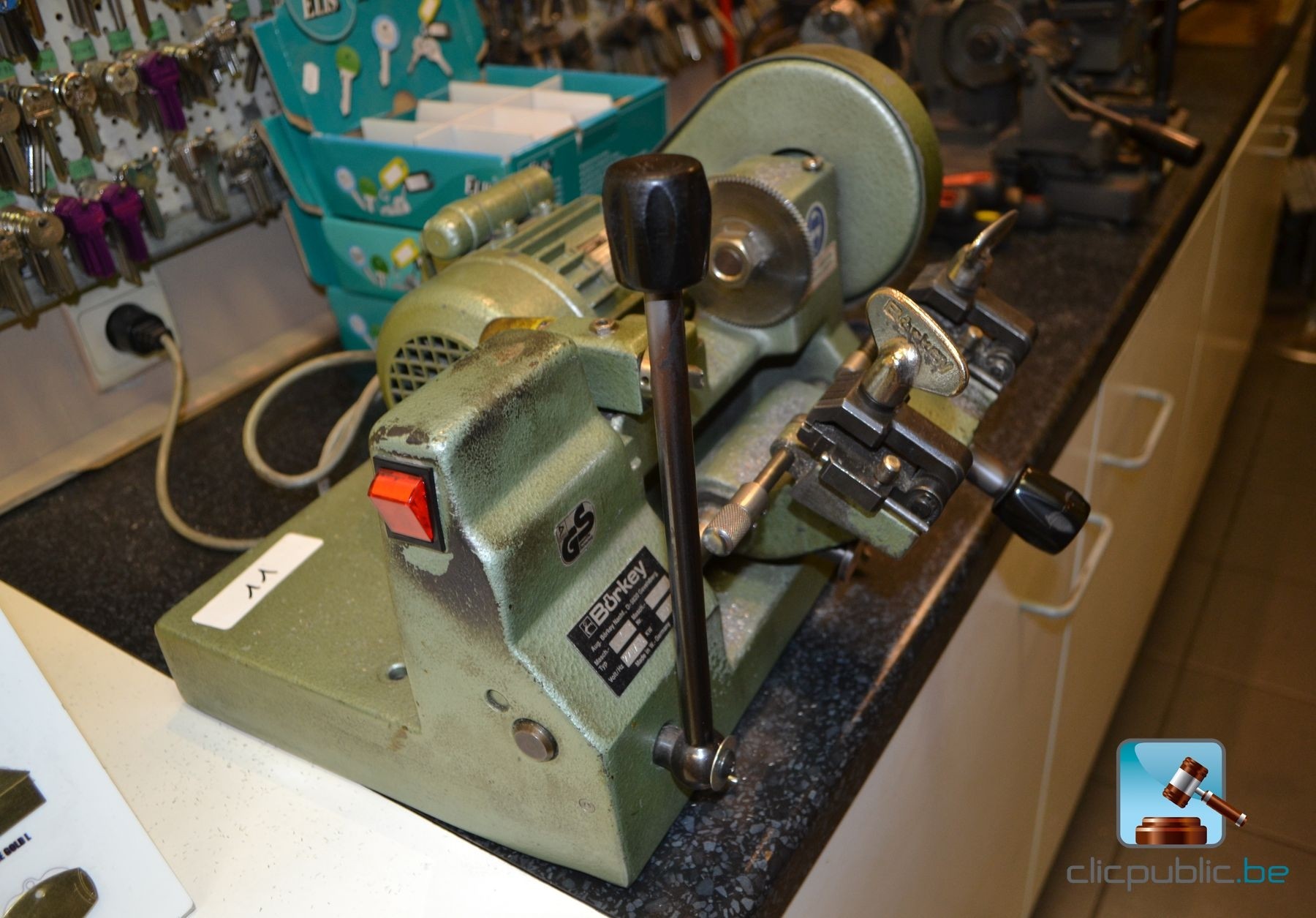 Key machine BORKEY 9543 (Ref. 11) Clicpublic.be, online auctions in
