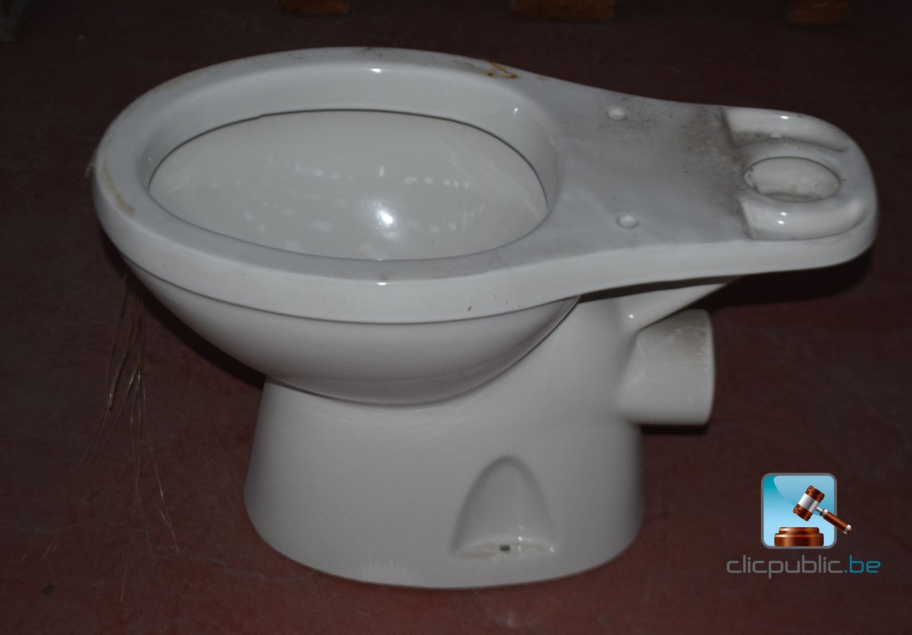 Cuvettes de toilettes (ref. 1) Clicpublic.lu, les ventes publiques en