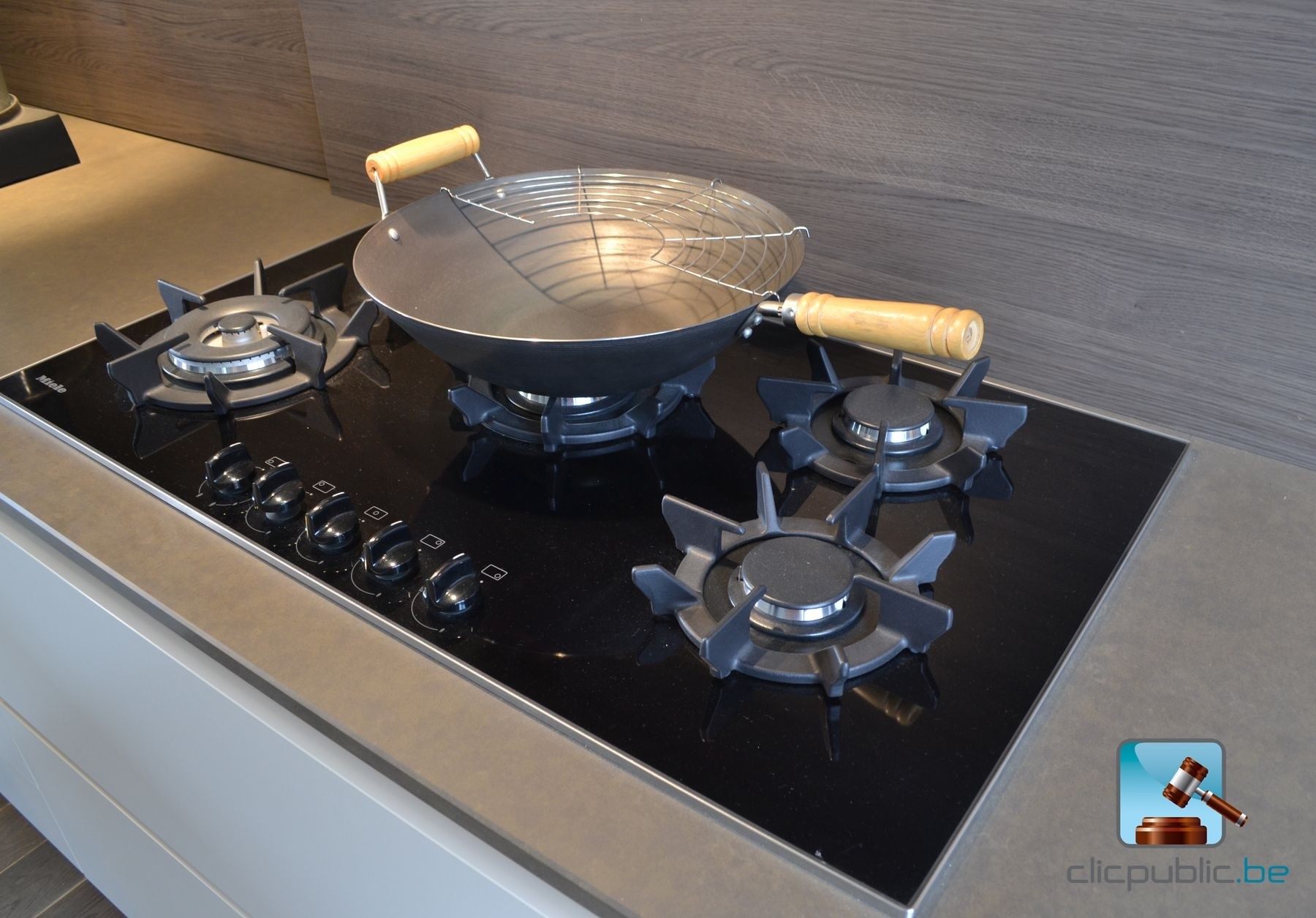 Plaque de cuisson MIELE Gaz Clicpublic.be, les ventes publiques en