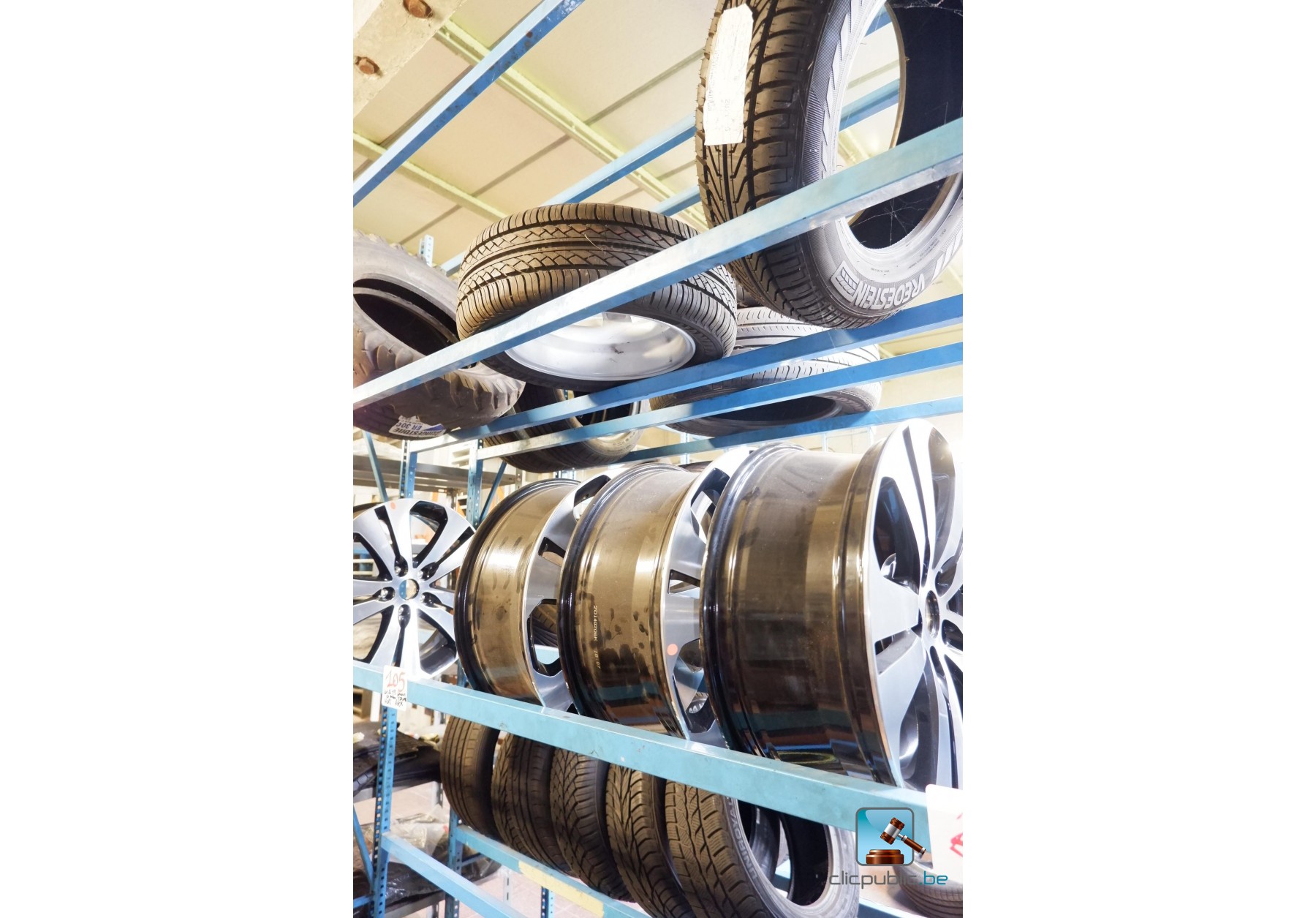 Lot De 2 Pneus Avec Jantes Pour Traxxas Mini E-Revo 1/16 - Caoutchouc Noir, Dimensions 105 X 52 Mm