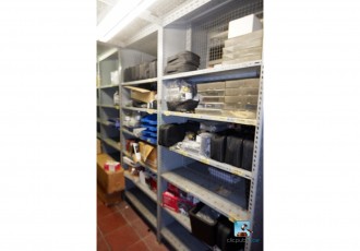 Varia von Autoteilen