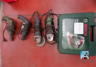 Satz elektrotragbarer Maschinen