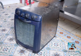 Umluft- und Dampfbackofen