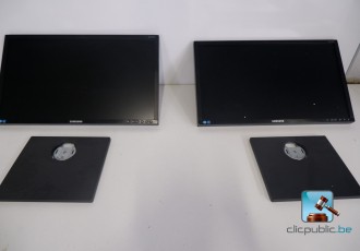 Satz von Computerbildschirmen