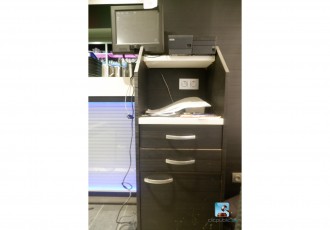 Kassenausstattung und Möbel