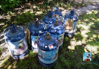 Batch von Gasflaschen