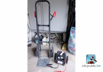 Charge von Handhabungsausrüstung