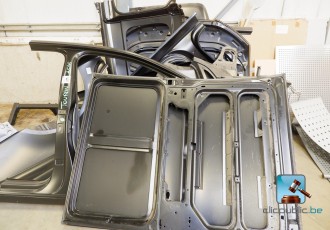 Varia von Autoteilen