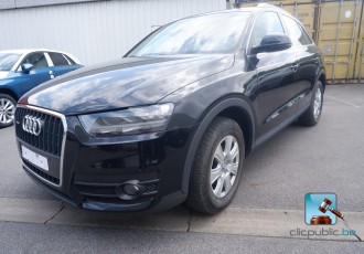 AUDI  Q3 