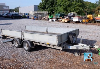 Remorque double essieux 