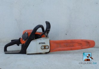 Tronçonneuse STIHL 