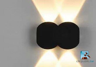 Set van wandlampen