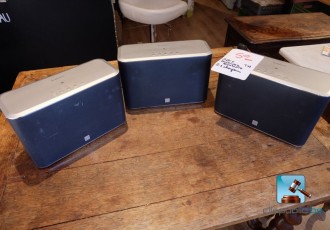 Lot d'enceintes bluetooth